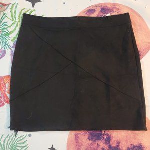 New with tag, Mangopop Faux Suede mini skirt